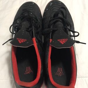 Men’s turf soccer cleats